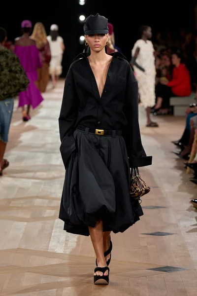 Look 40